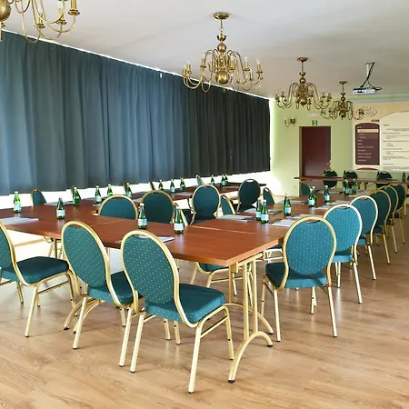 Hotel Brojan 3*