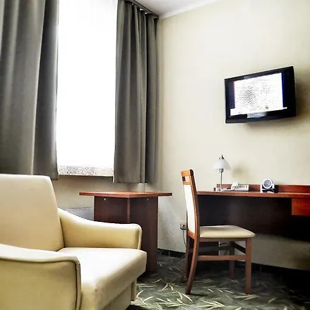 Brojan 3* יאבורזנו