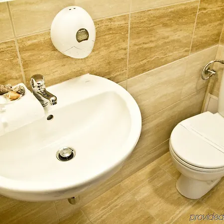 Brojan Hotel